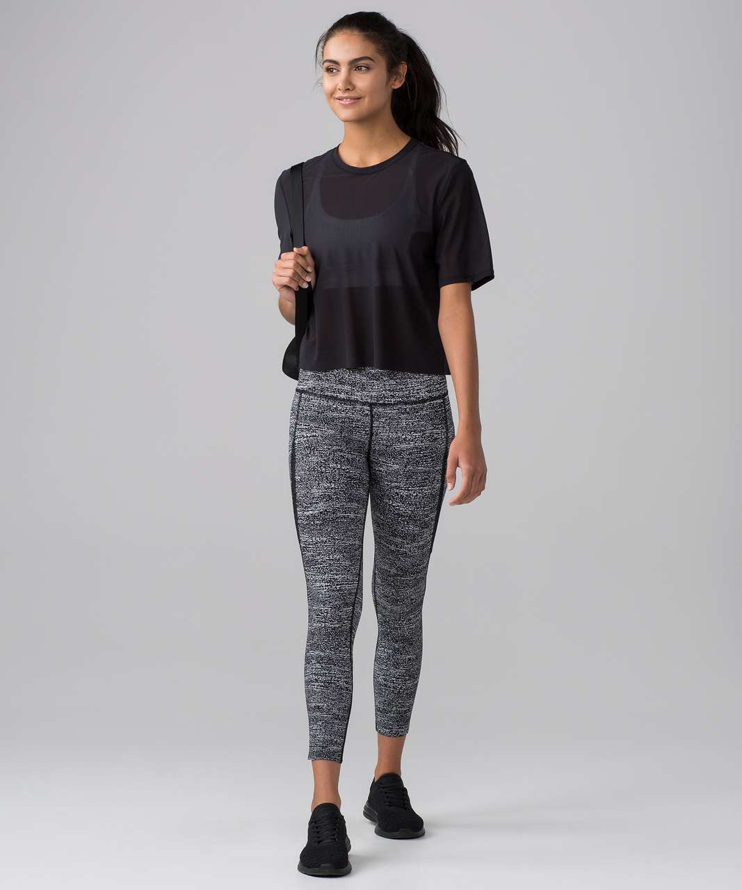 Lululemon Chase Me Short Sleeve - Black