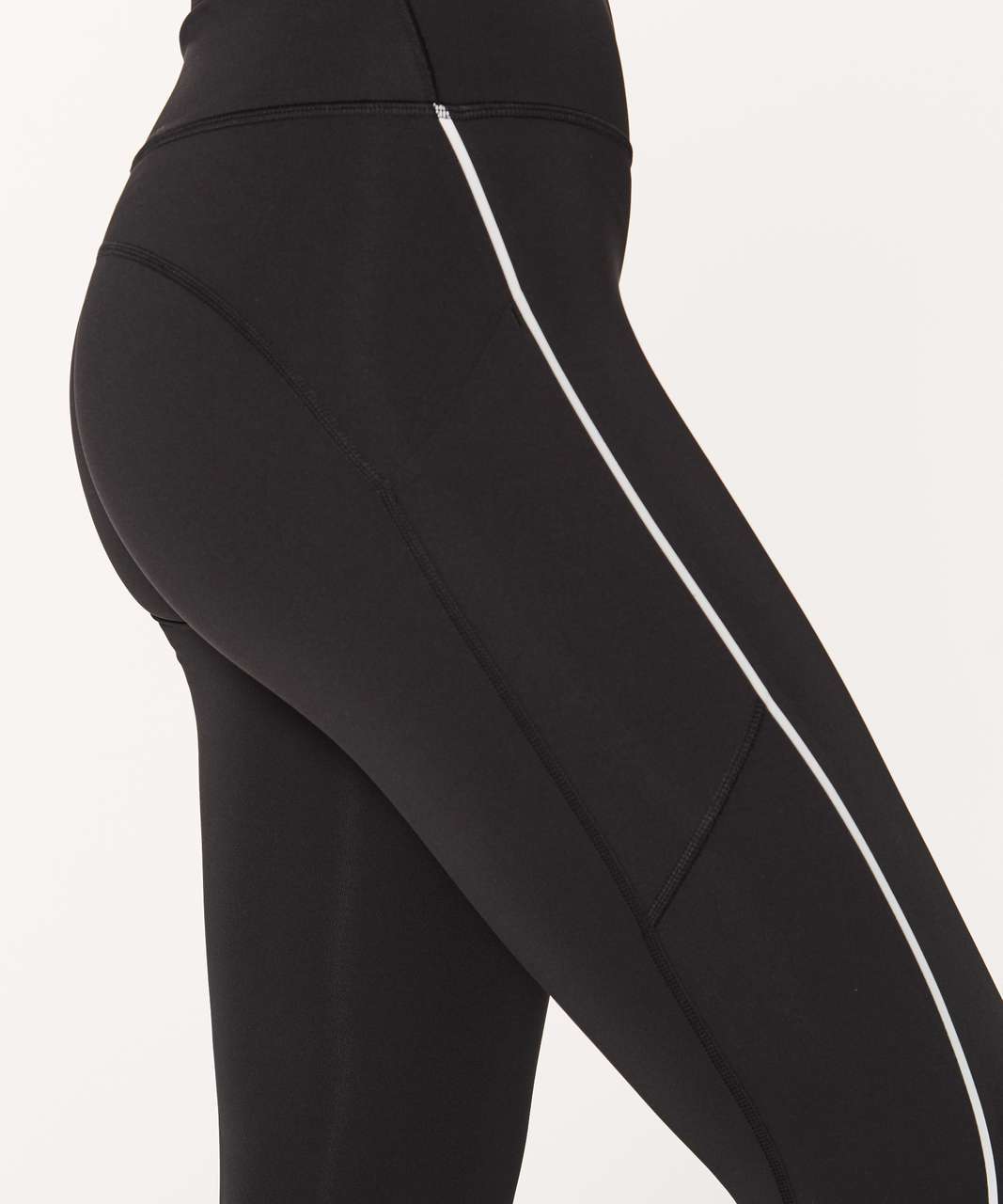 Lululemon Chase Me Crop (21") - Black / White