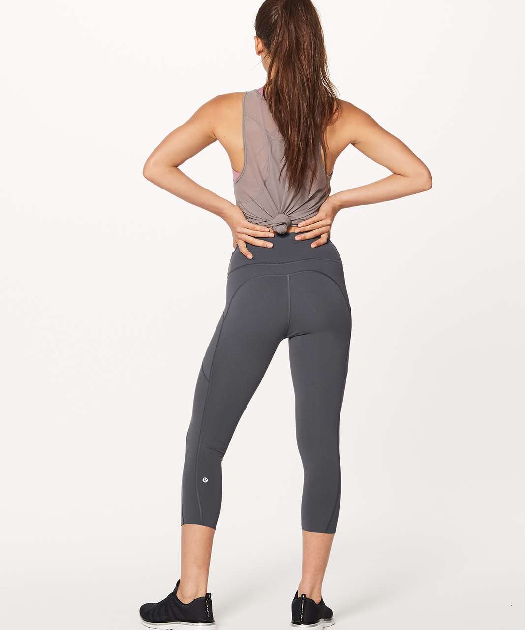 Lululemon Chase Me Crop (21") - Dark Carbon / Black