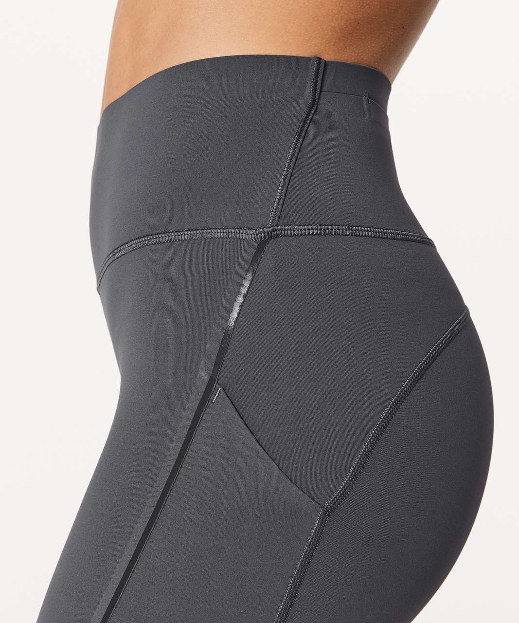 Lululemon Chase Me Crop (21") - Dark Carbon / Black