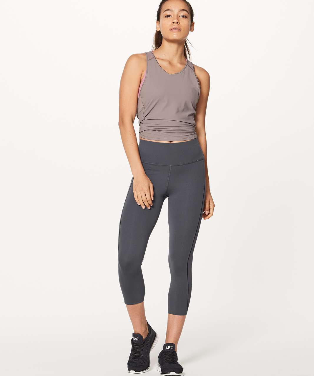 Lululemon Chase Me Crop (21") - Dark Carbon / Black