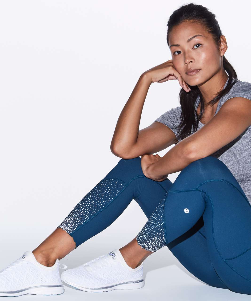 Tight Stuff Tight II 25 Lululemon, Women's Fashion, Activewear on