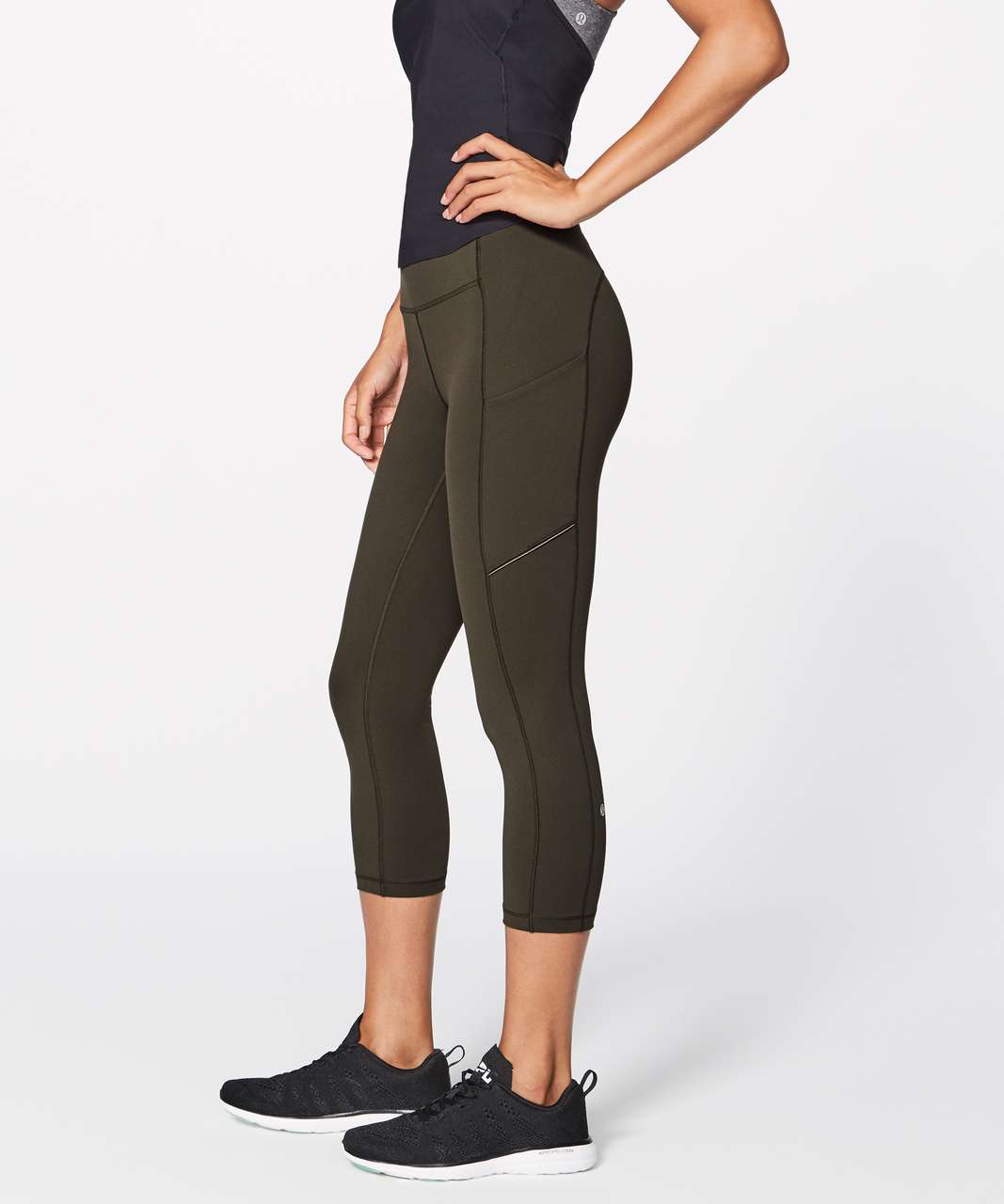 Lululemon Speed Up Crop (21") - Dark Olive