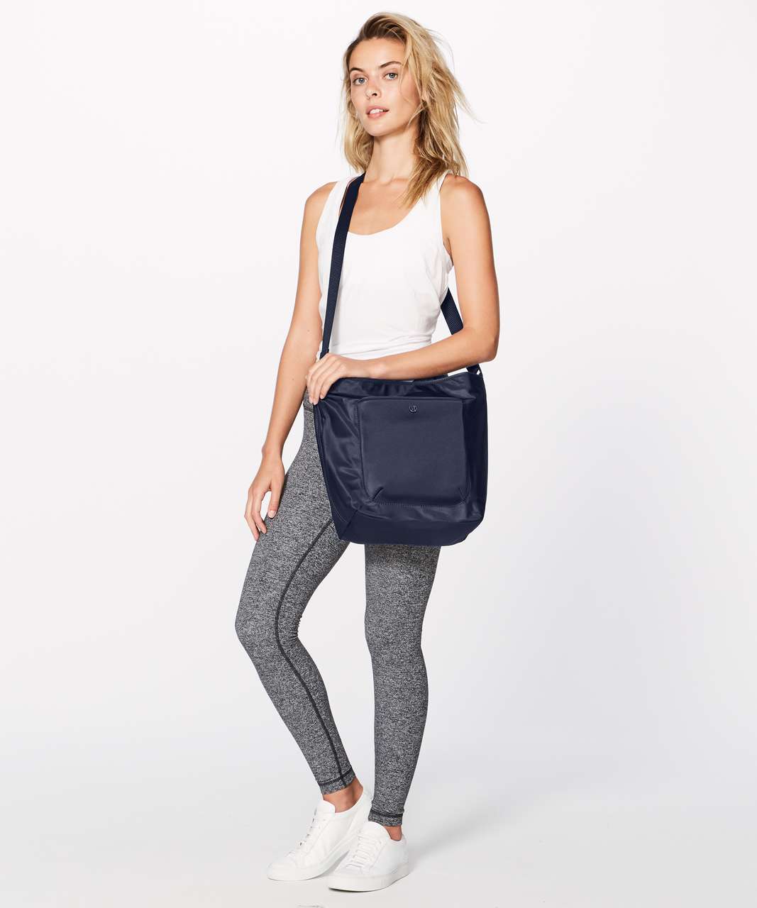 Lululemon All Set Bucket (11L) - Midnight Navy