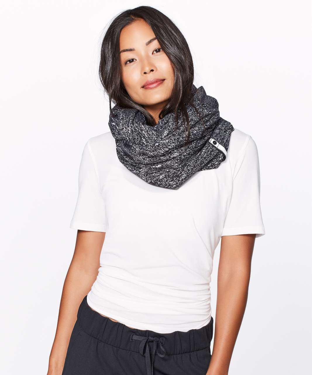 Lululemon Vinyasa Scarf (Rulu) - Running Luon Suited Jacquard Black White