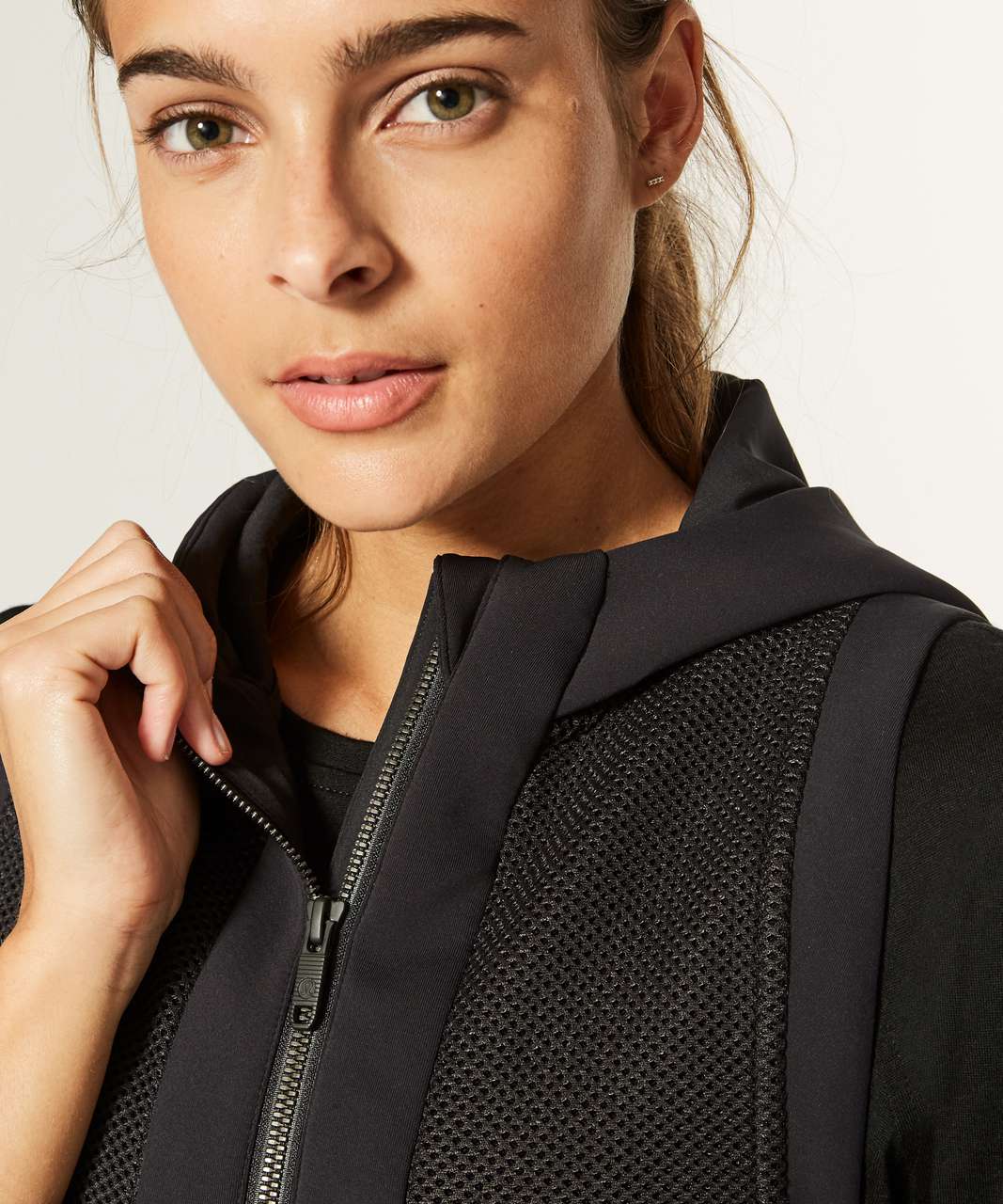 Lululemon The Spaces In-Between Vest - Black