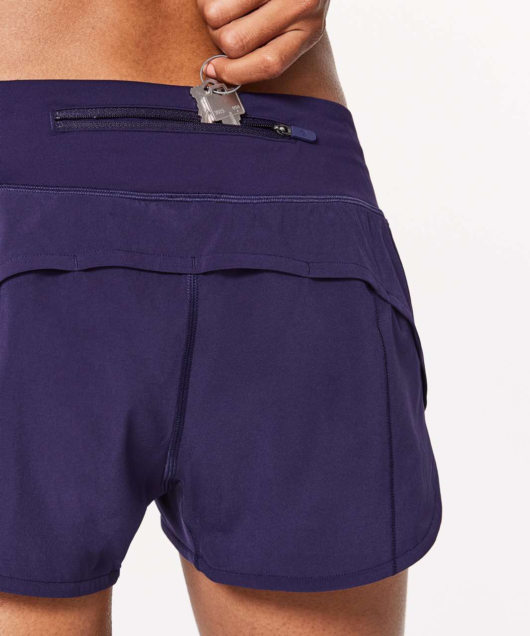 lululemon speed up shorts 2.5 vs 4