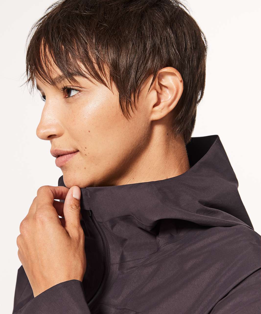 Lululemon Resist The Mist Jacket - Pelt