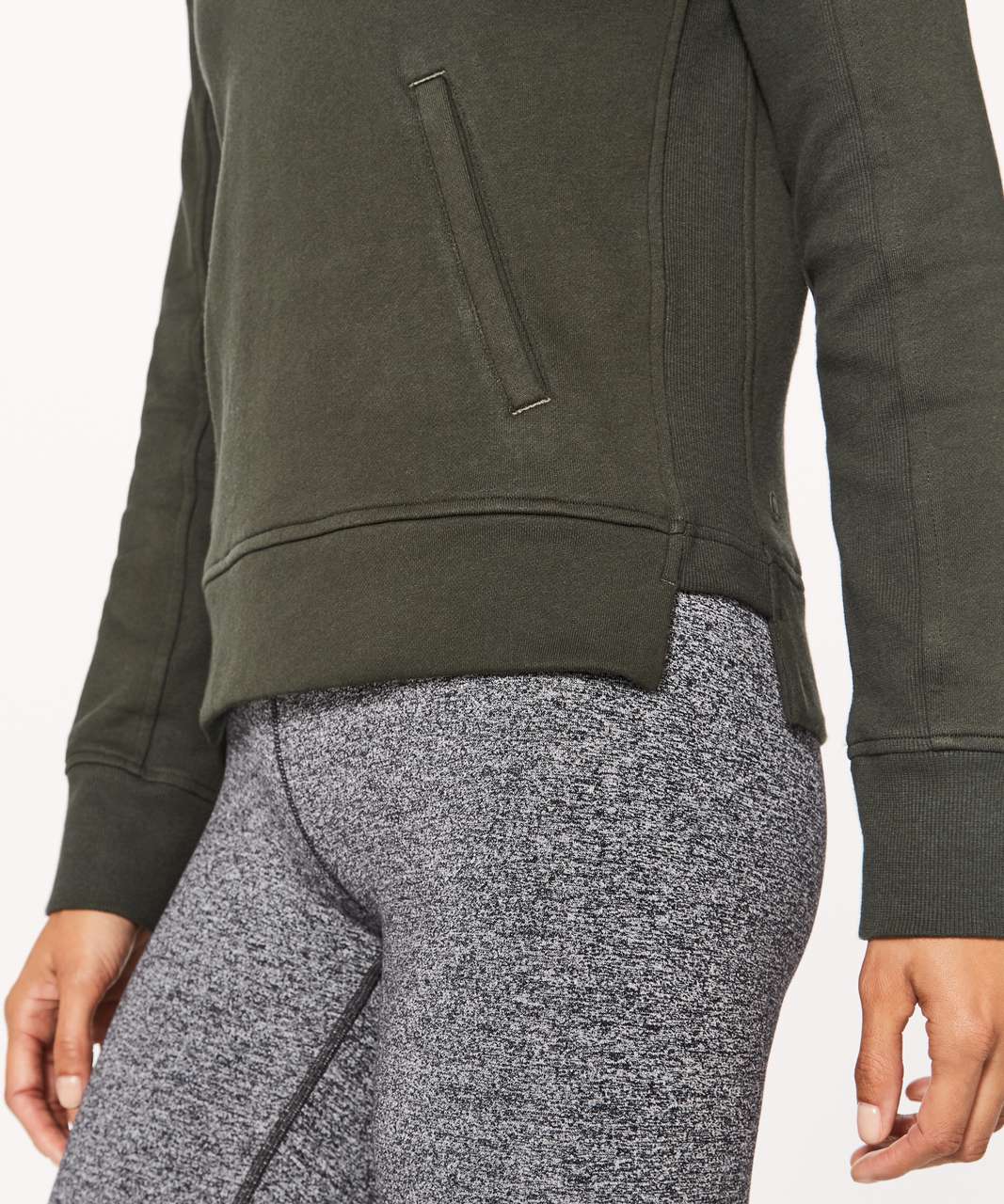 Lululemon Press Pause Crew - Dark Olive