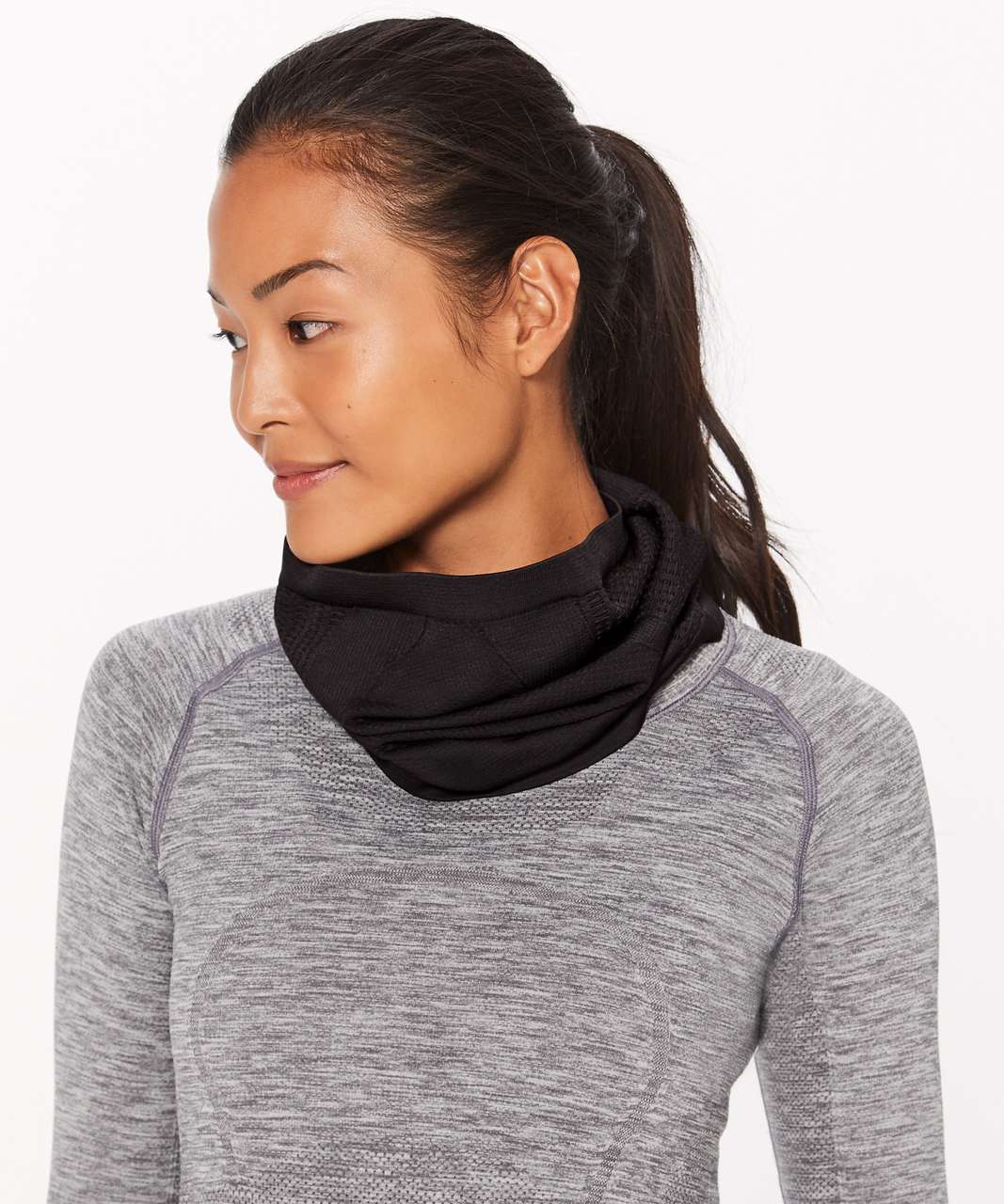 Lululemon Swiftly Neck Warmer - Black / Black