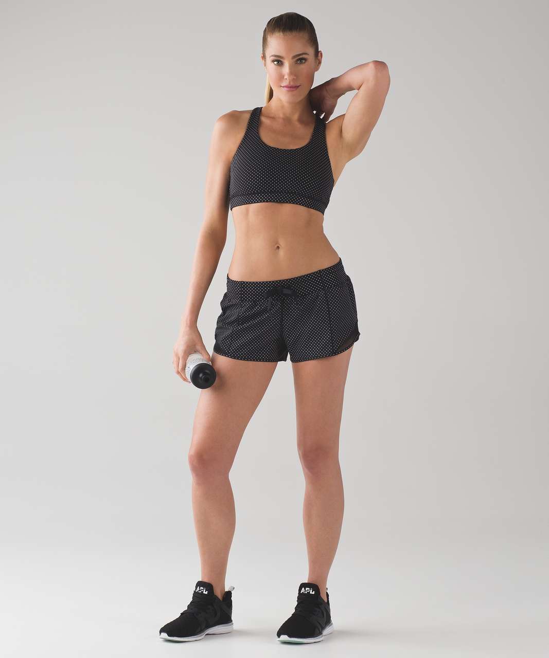 Lululemon Hotty Hot Short (2 1/2) - Heathered Black - lulu fanatics