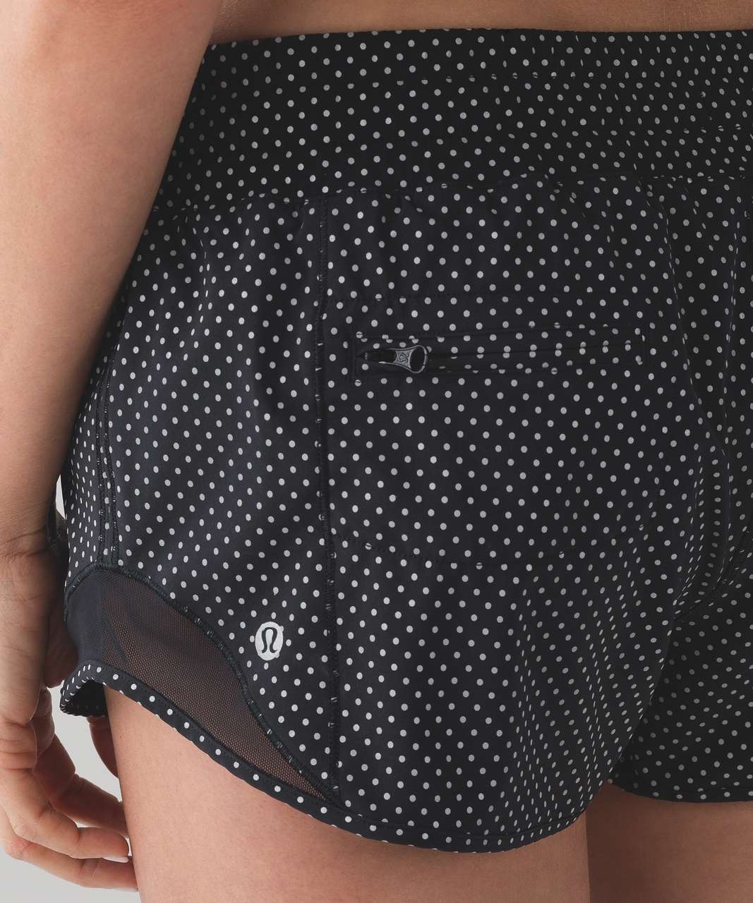 Lululemon Hotty Hot Short *Shine Bright (2.5") - Reflective Polka Dot Silver / Black (AU Release)