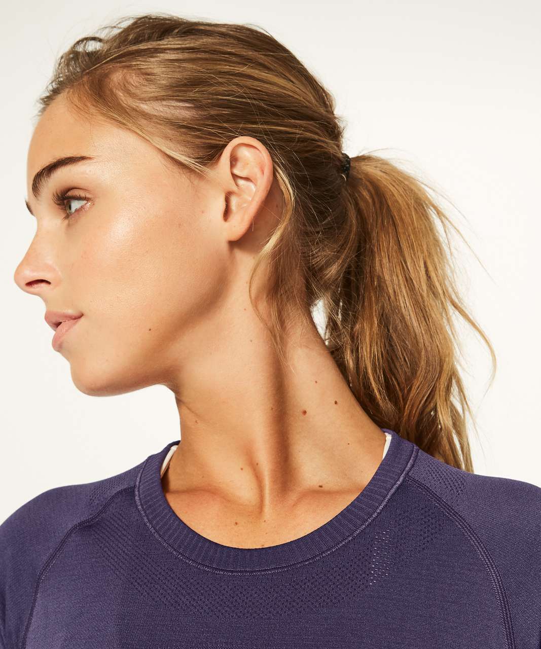 Lululemon Swiftly Tech Short Sleeve Crew - Viola / Viola