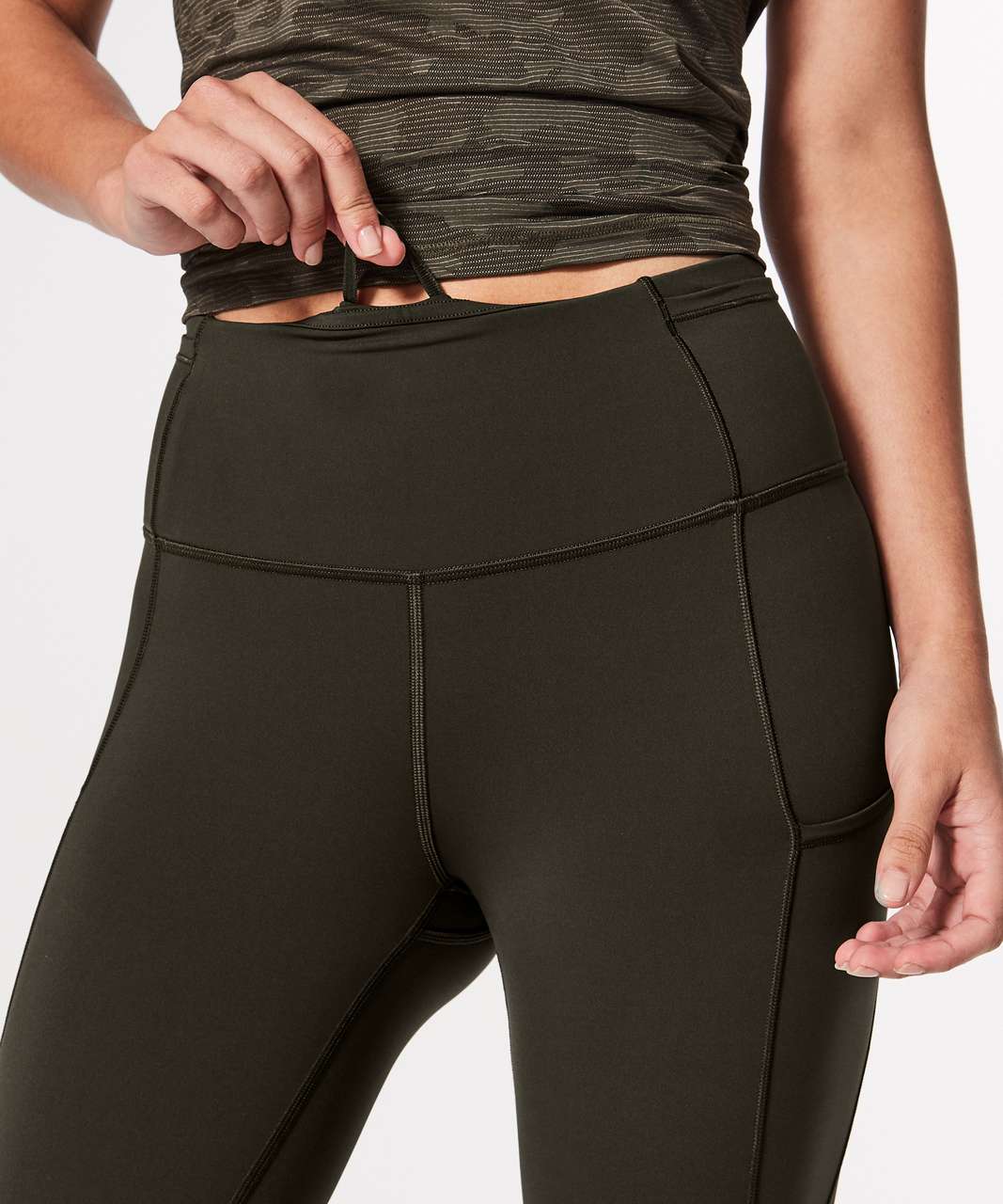 Lululemon Fast & Free Crop II *Nulux 19 - Dark Olive (First