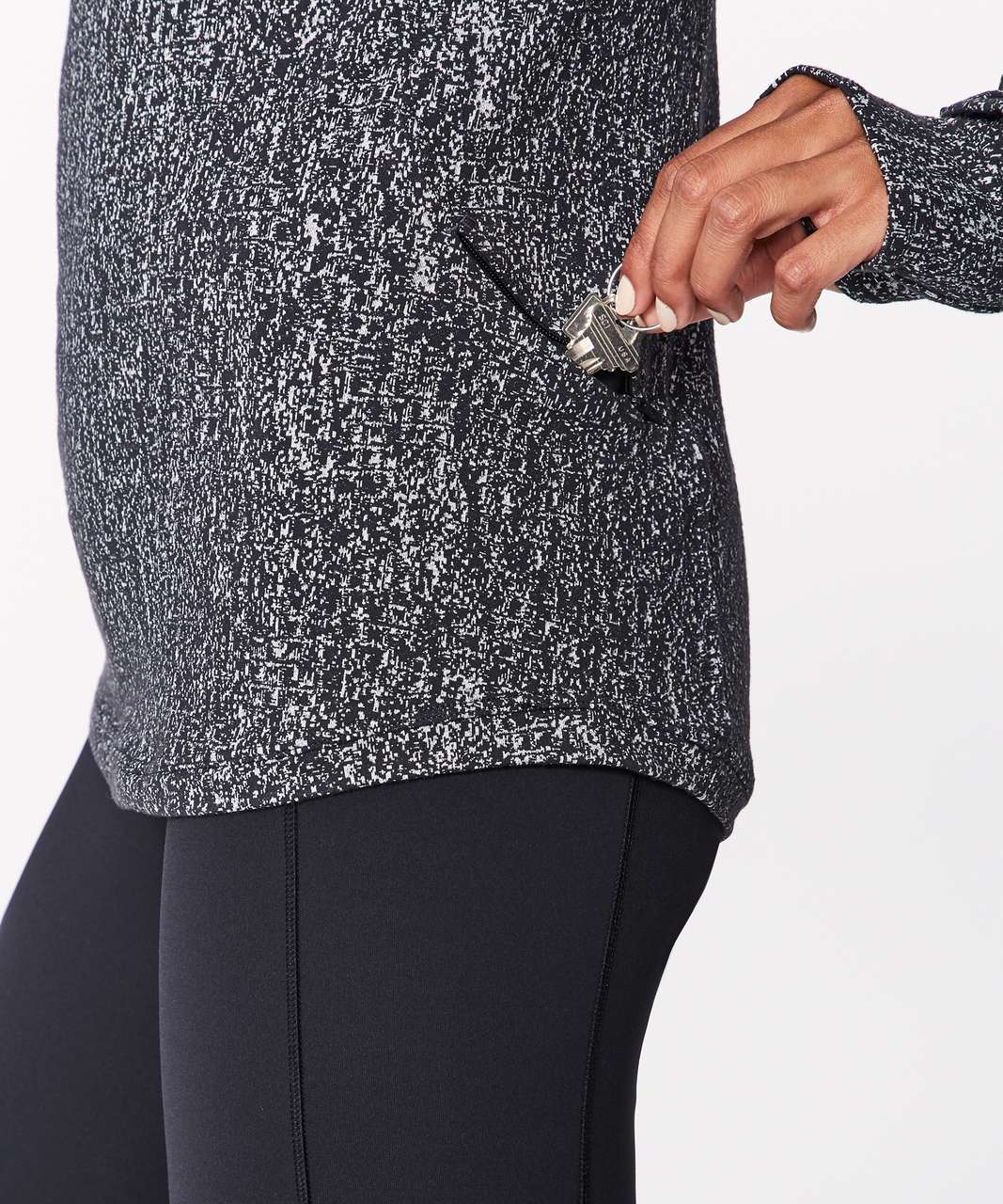 Lululemon Extra Mile Long Sleeve - Running Luon Suited Jacquard Black White