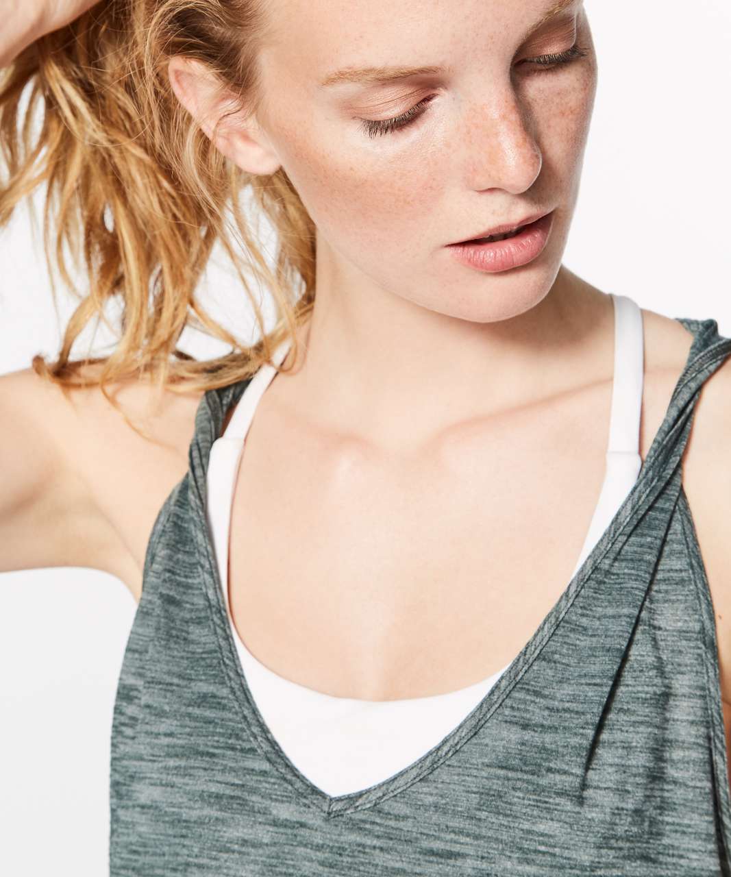 Lululemon Do The Twist Tank - Heathered Dark Forest