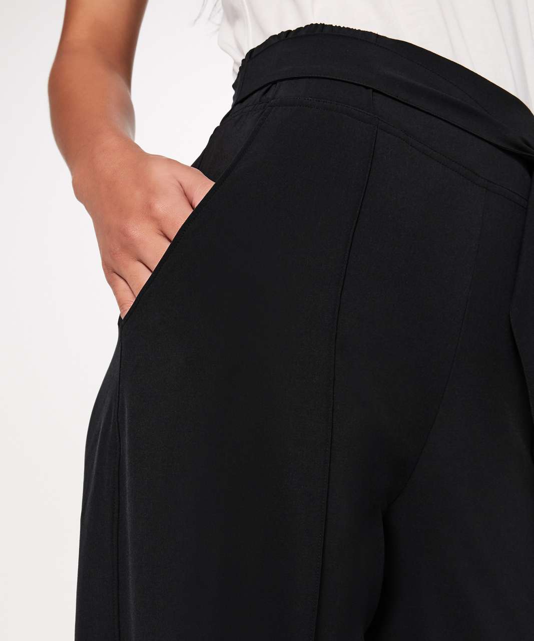 Lululemon Noir Pant Black Size 6 - $65 (45% Off Retail) - From Julissa