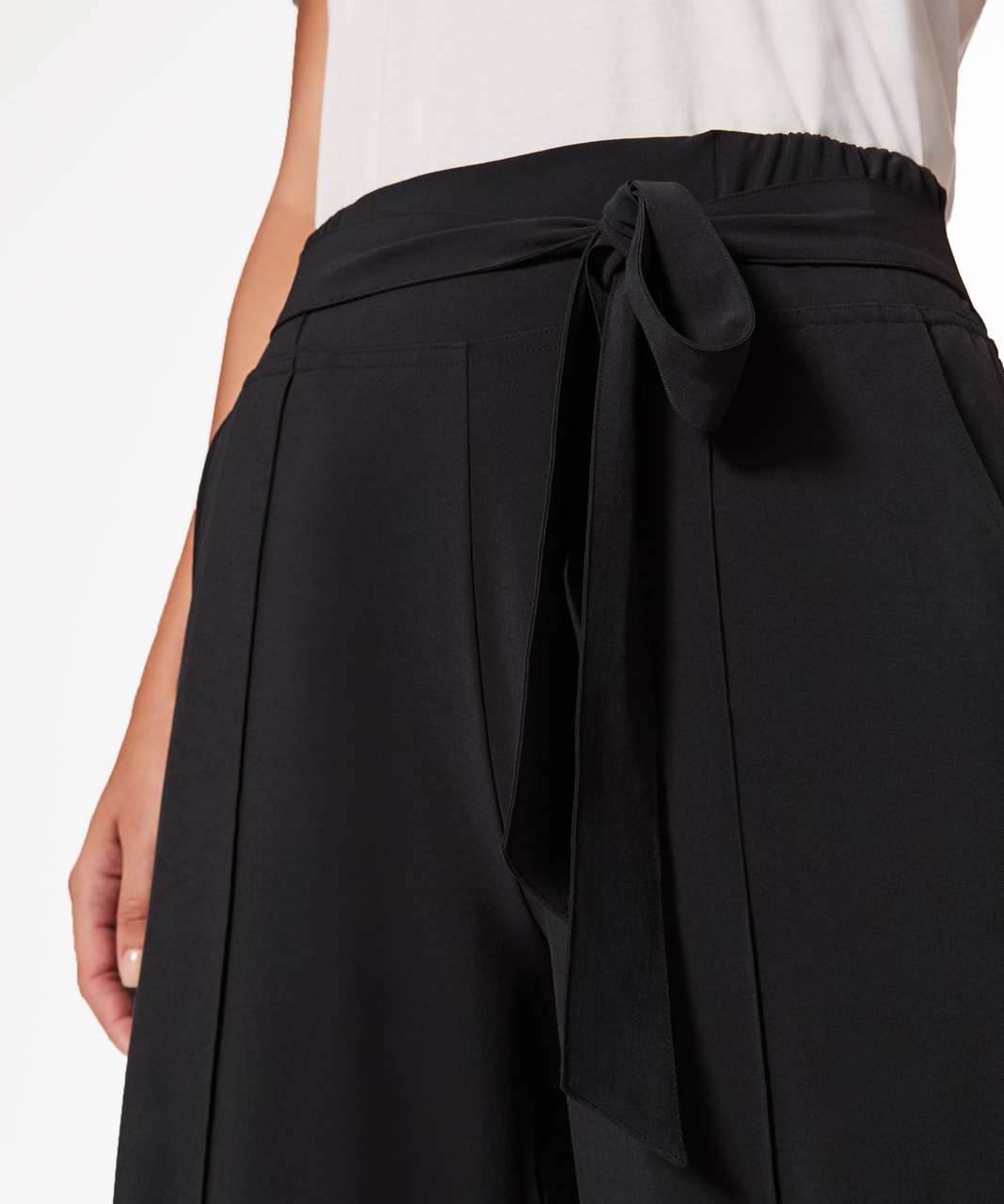 Lululemon Noir Pant Black Size 6 - $65 (45% Off Retail) - From Julissa