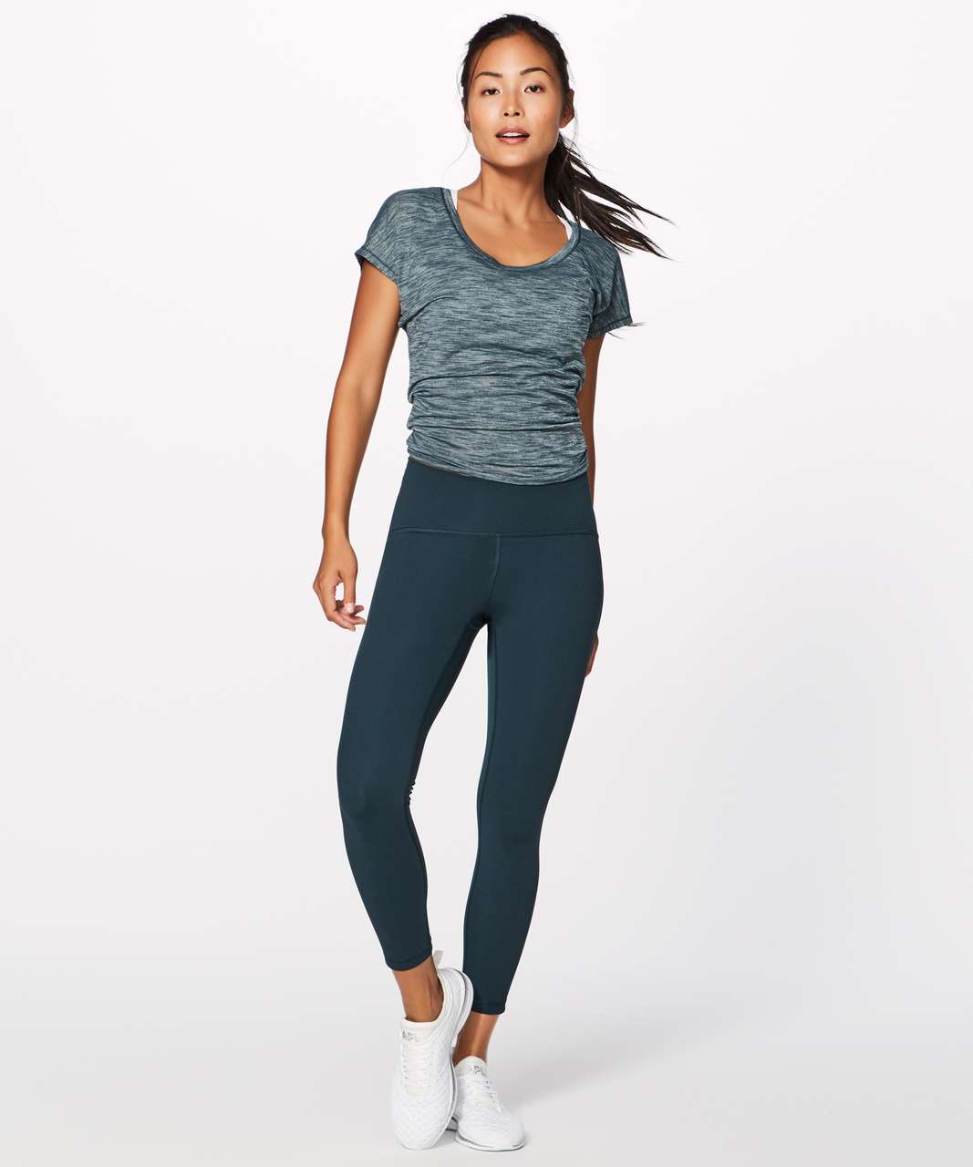 Lululemon in movement 7/8 tight 25” (size 2, nocturnal teal), Women's  Fashion, Activewear on Carousell