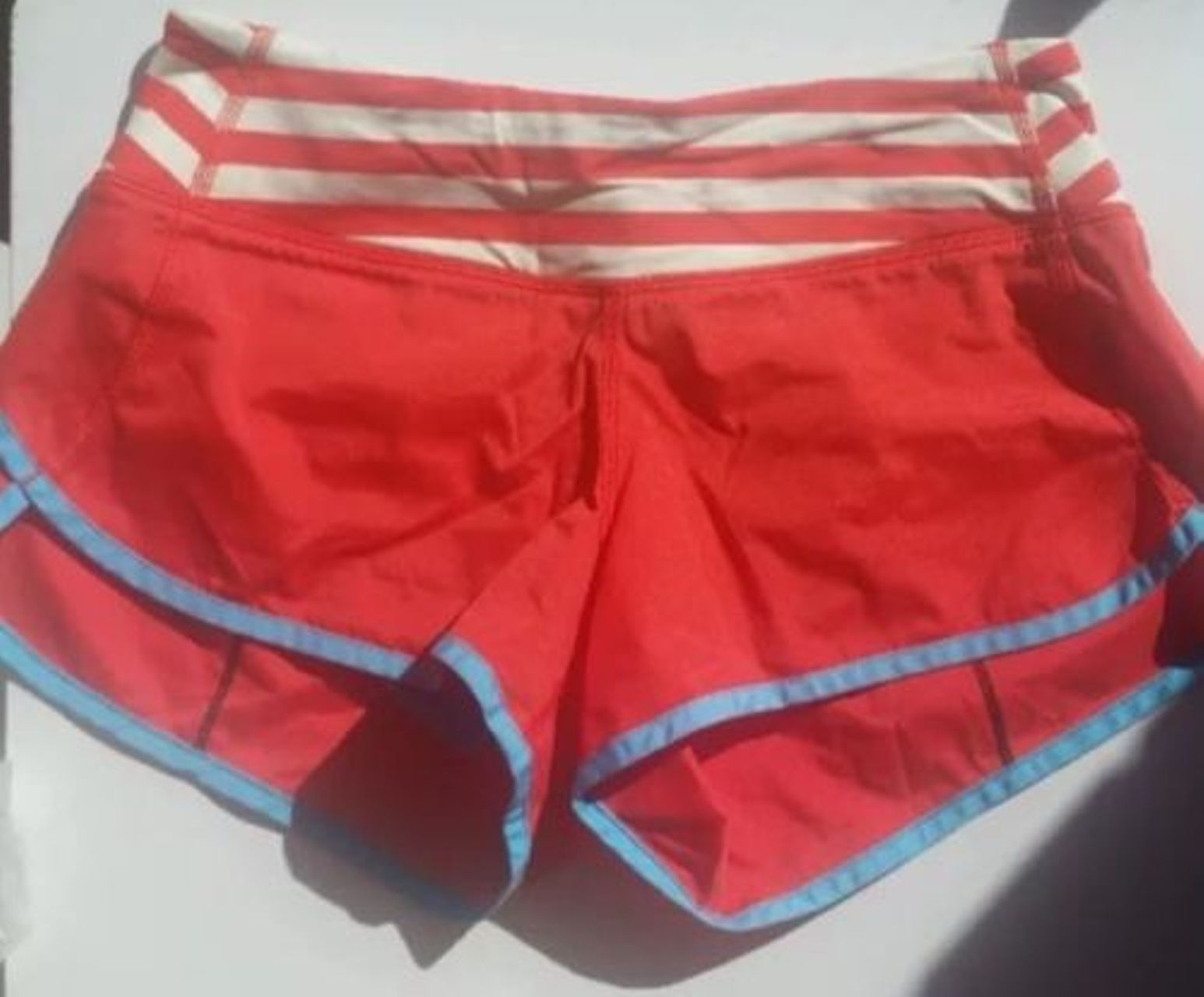 Lululemon Seawheeze 2014 Eyeball Speed Shorts Size 2 Rare!