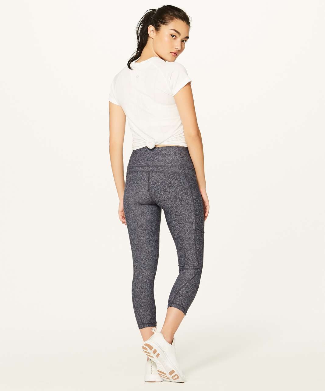 Lululemon Run On Crop (21") - Heathered Black