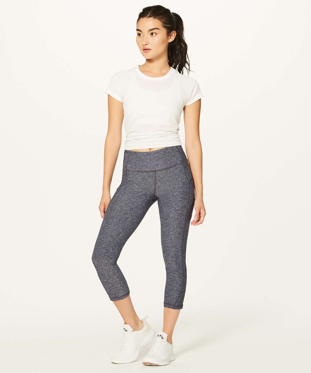 Lululemon Run On Crop (21) - Heathered Black - lulu fanatics