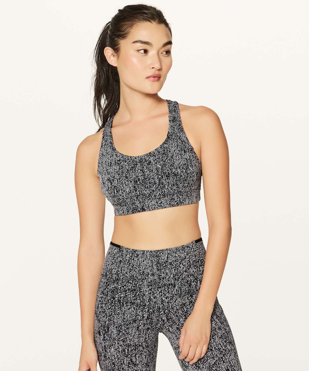 Lululemon Run For Gold Tank - Heathered Blue Denim / Deep Navy - lulu  fanatics