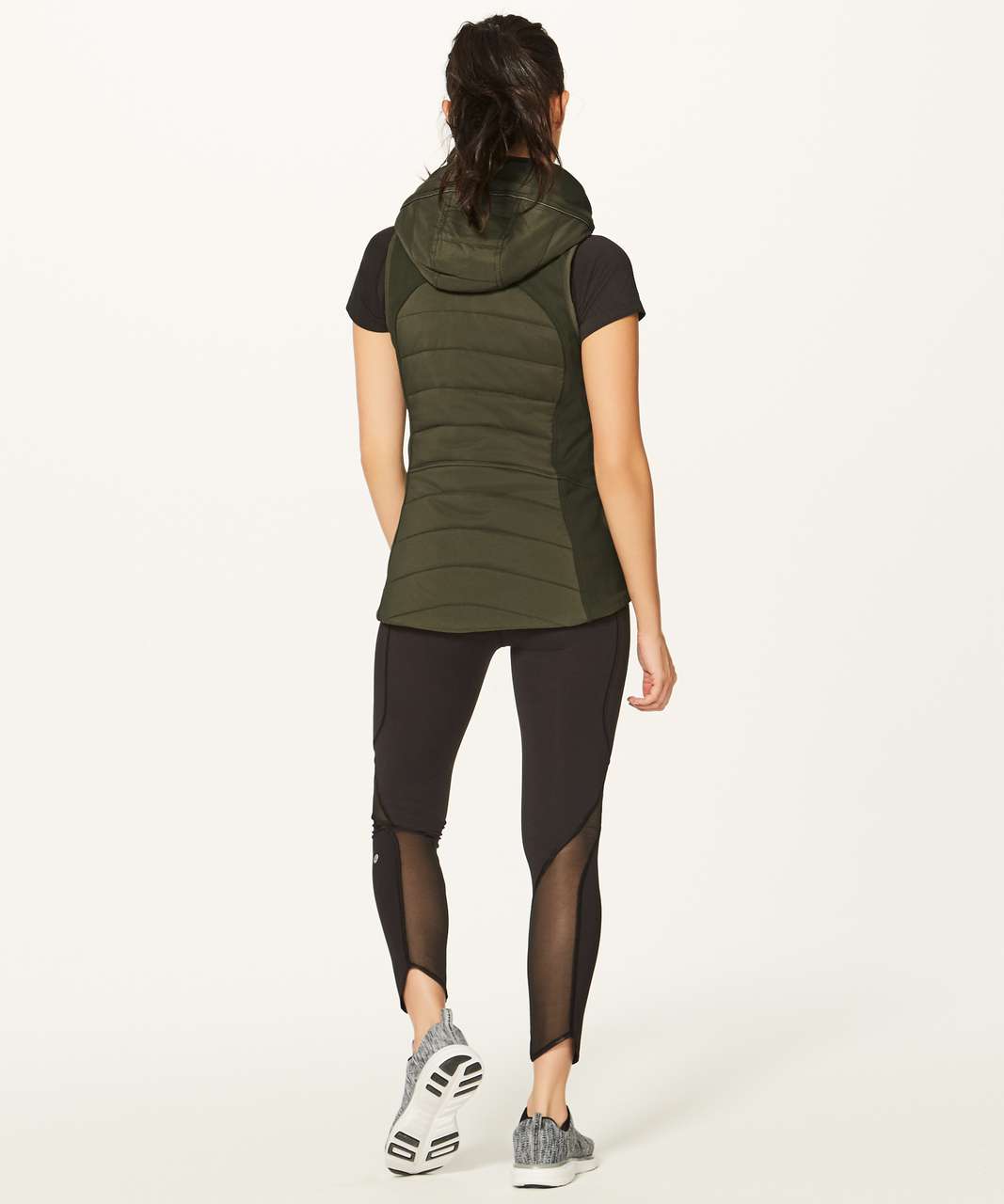 Lululemon Extra Mile Vest - Dark Olive