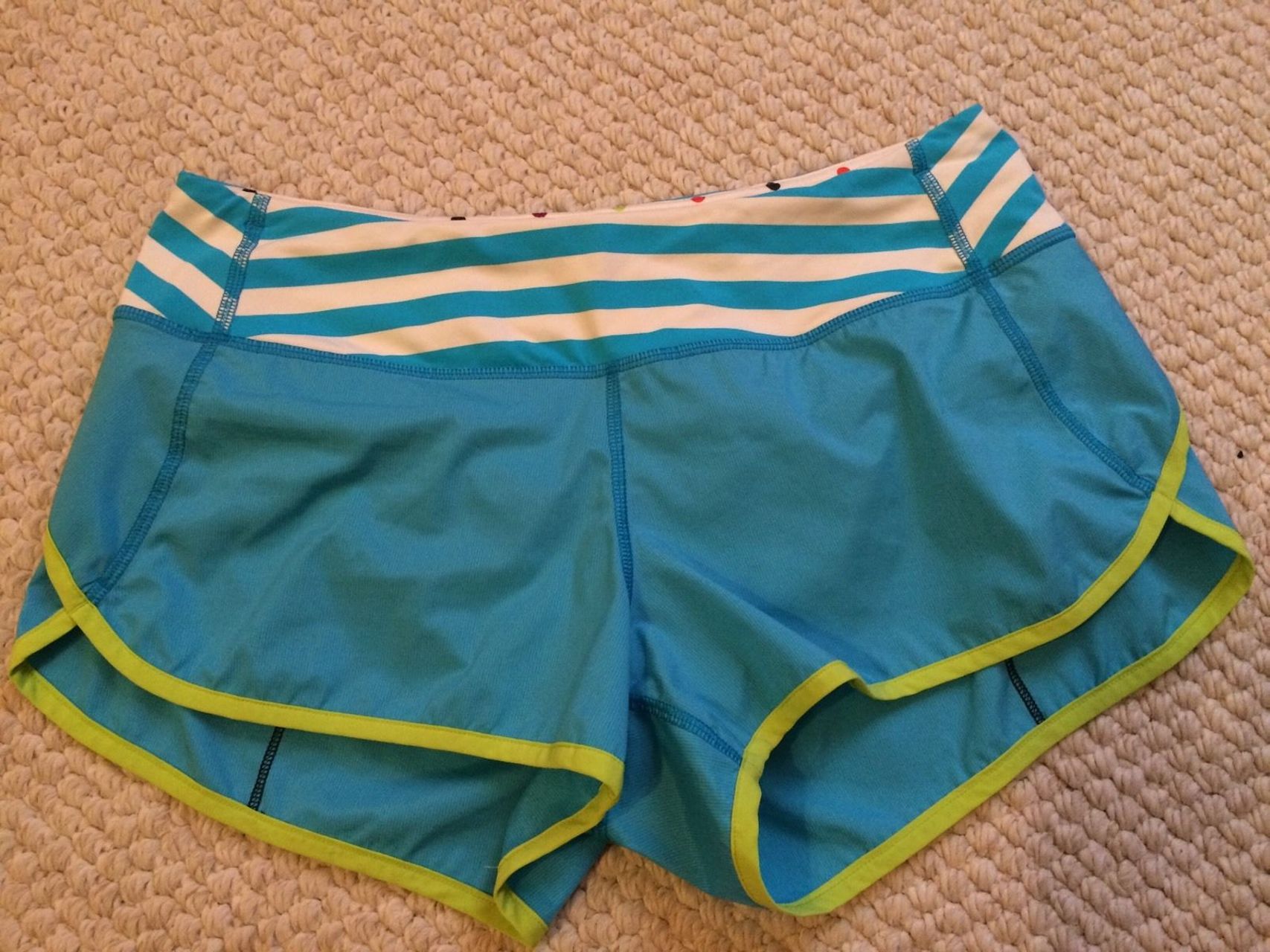 Lululemon Speed Short - 2012 Seawheeze - Spry Blue with Brisk Lime bottom trim