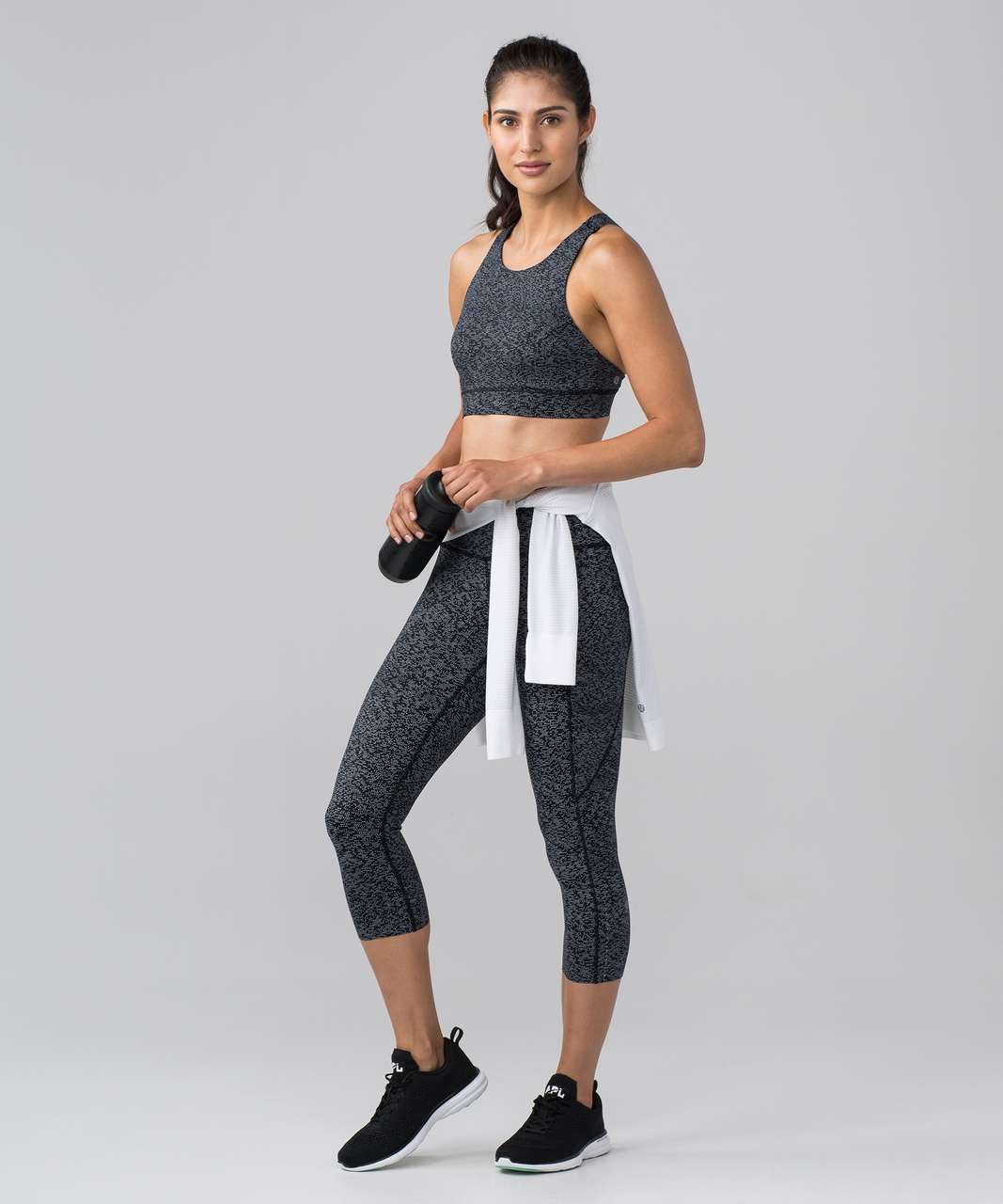 Lululemon Fast & Free Bra (Nulux) - Soundwave Alpine White Black