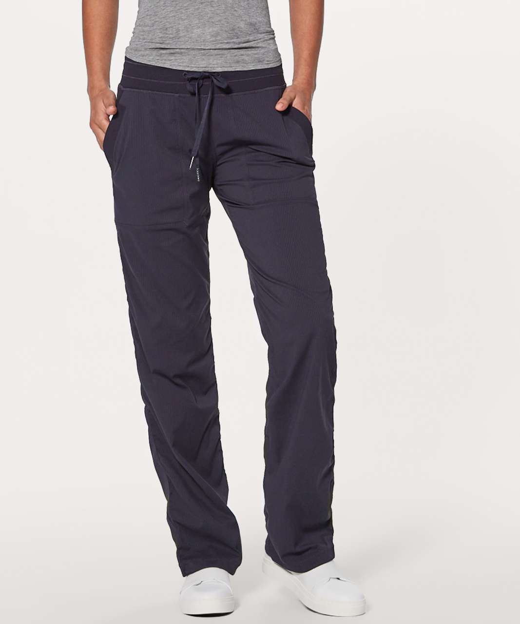 black lululemon studio pants