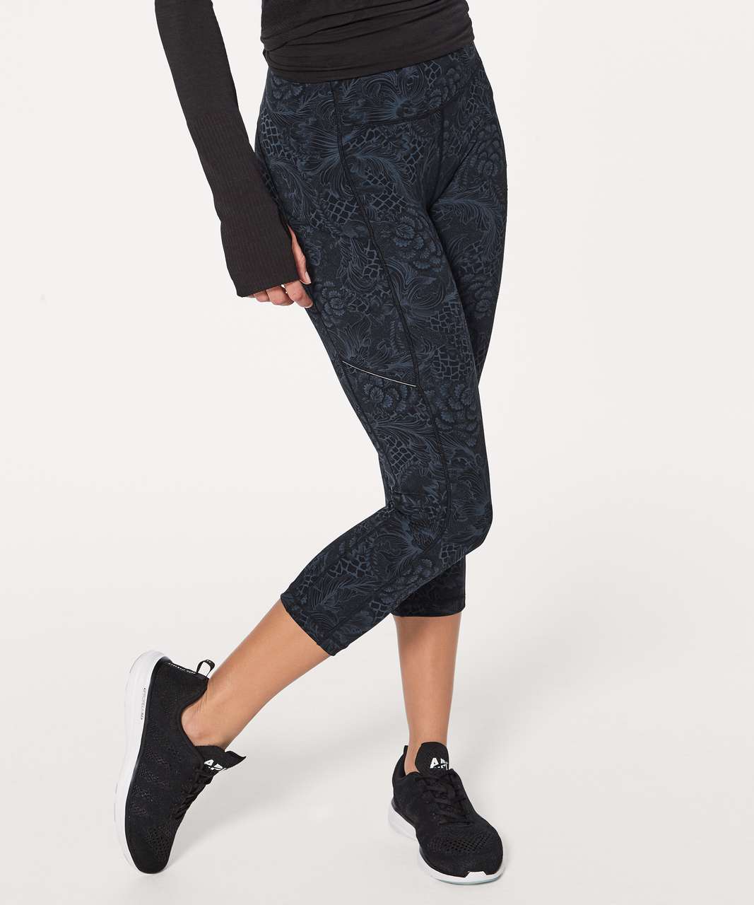 Lululemon Speed Up Crop (21") - Nouveau Mach Blue Black