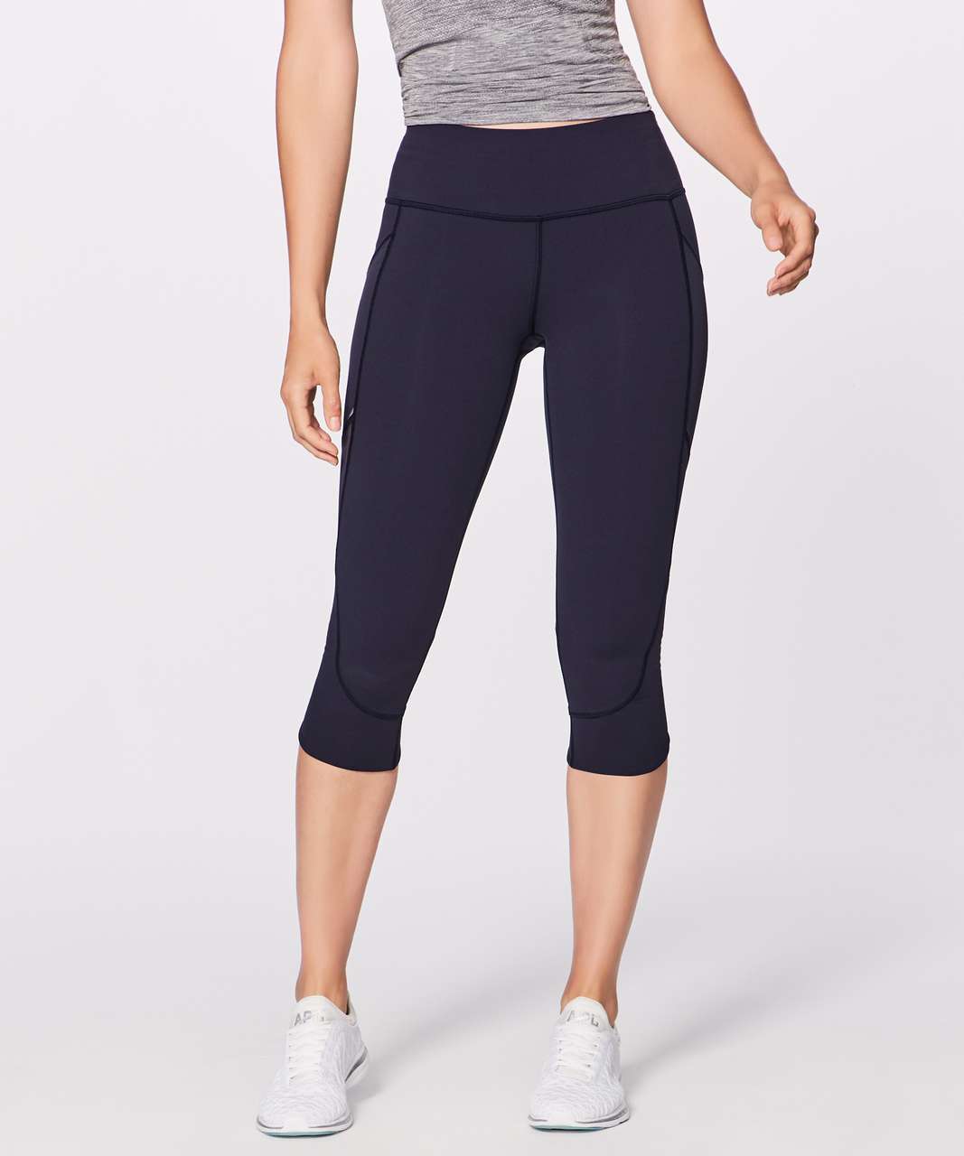 Lululemon Royal Blue with Mesh Sides Cropped Leggings- Size 4