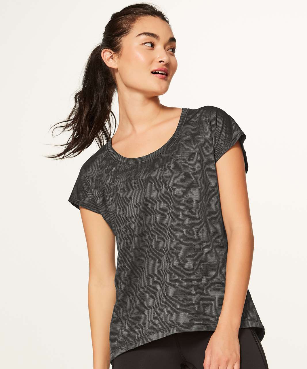 lululemon camo top Off 67%