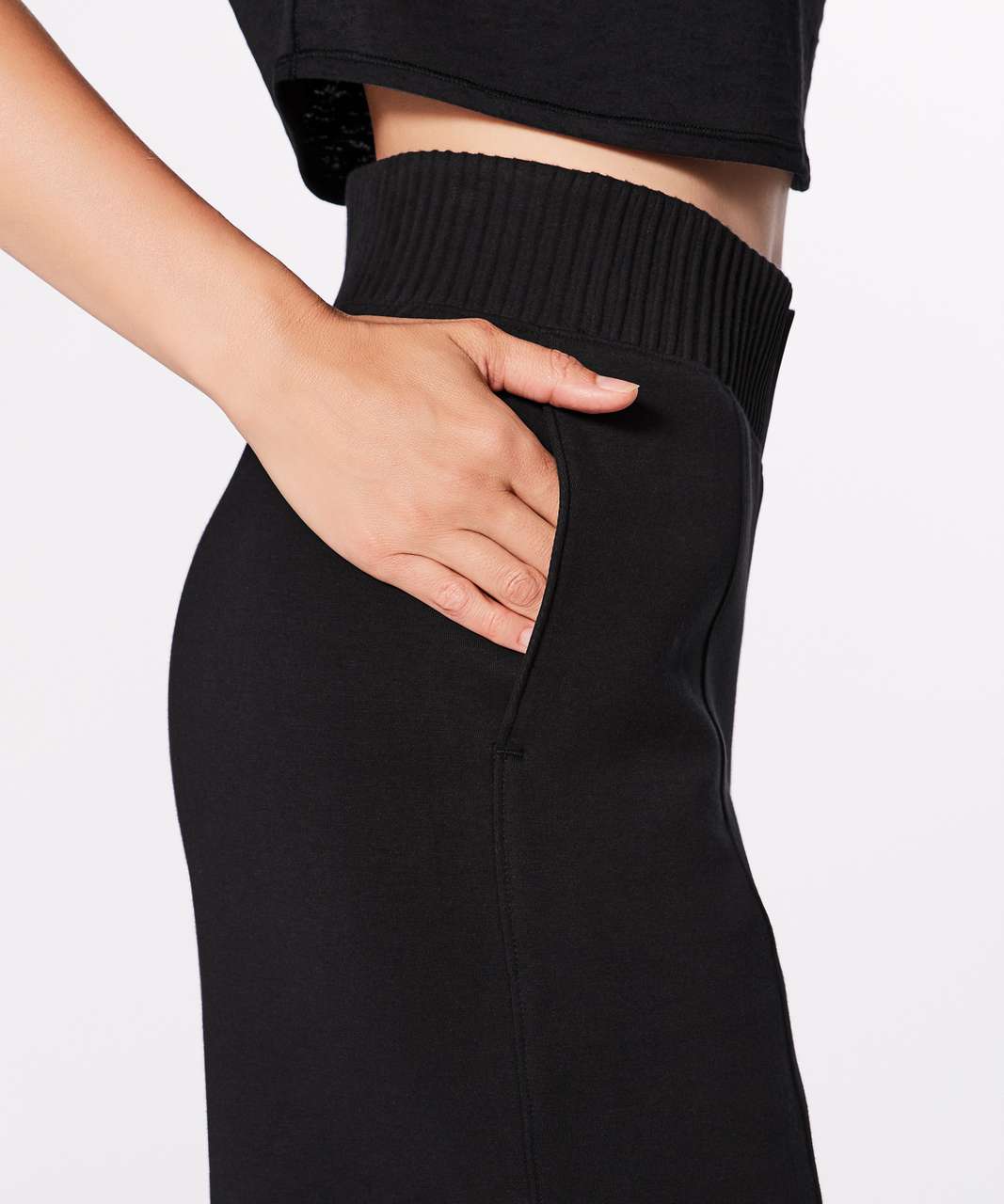 Lululemon Ribbed Contoured High Rise Crop *17 - Black - lulu fanatics