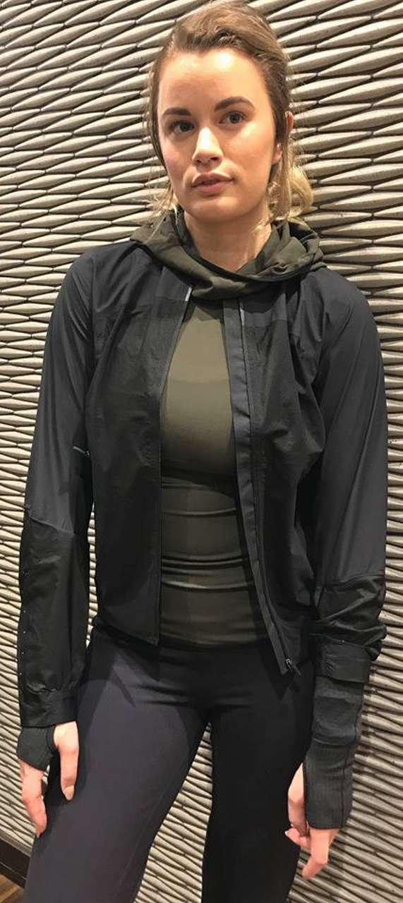 Lululemon Run On Jacket - Black (First Release)