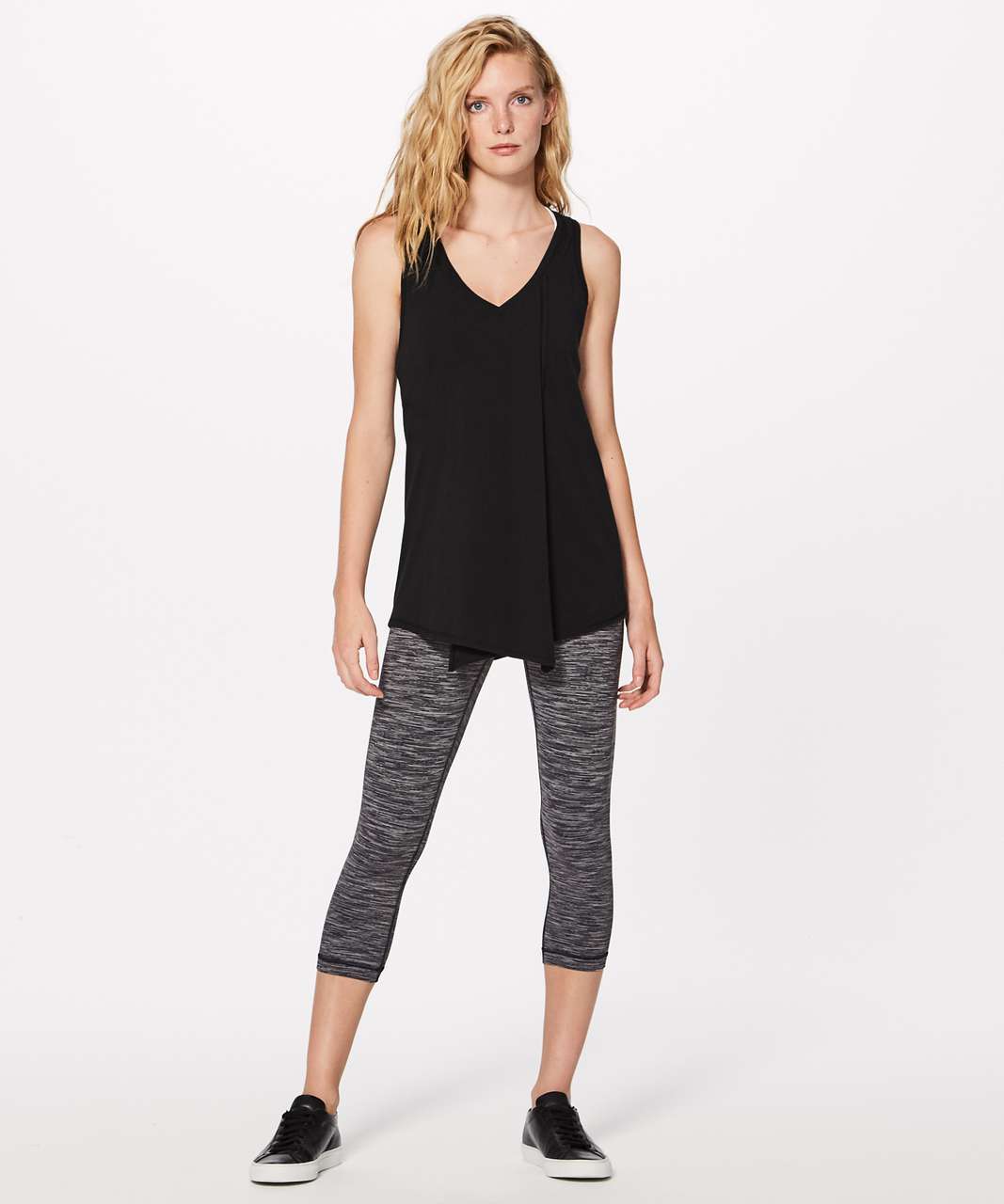 Lululemon Knot A Problem Tank - Black