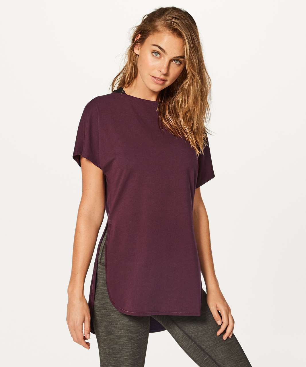 Lululemon Side Story Tee - Garnet