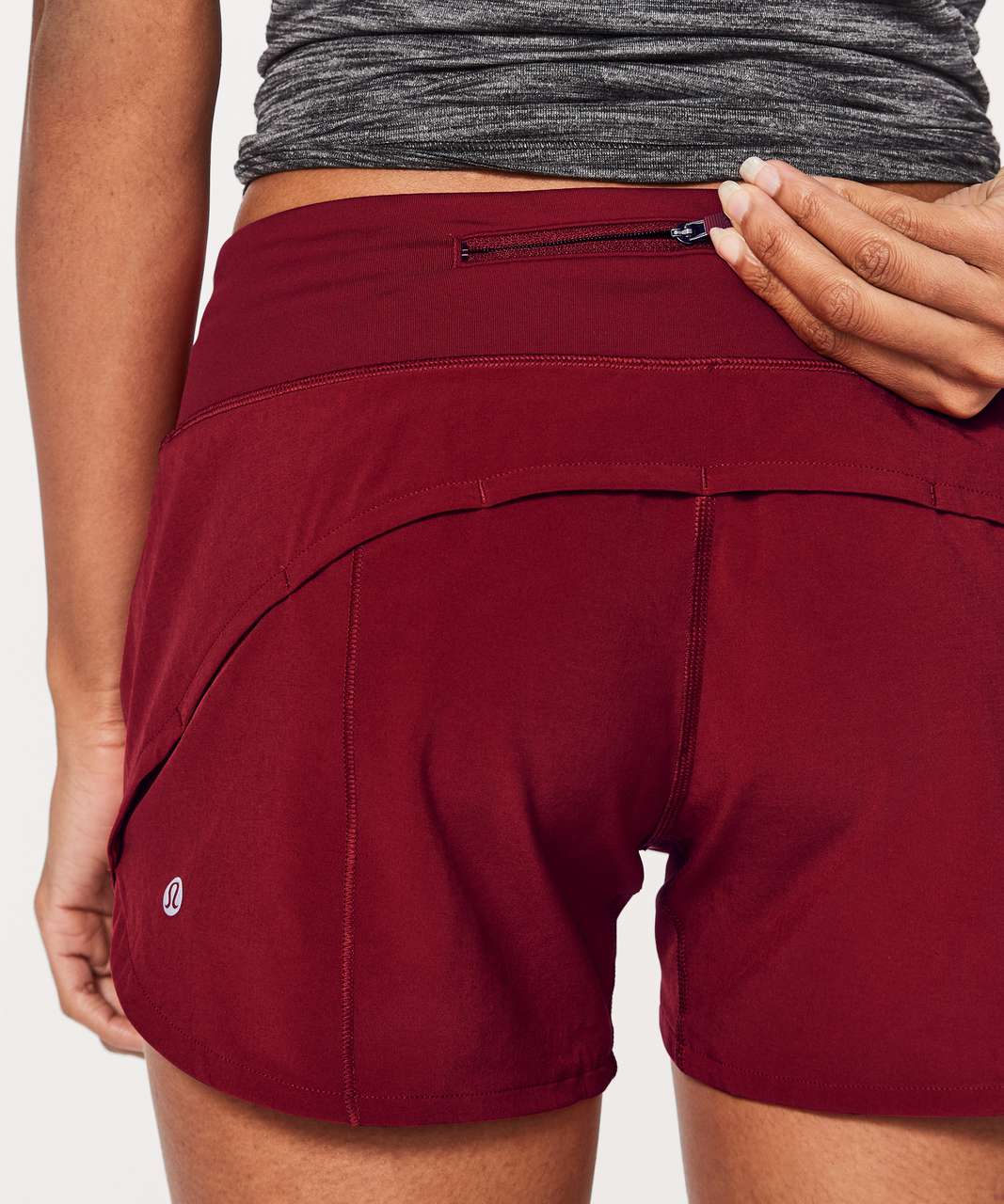 Lululemon Speed Up Short *Long 4" - Scarlet