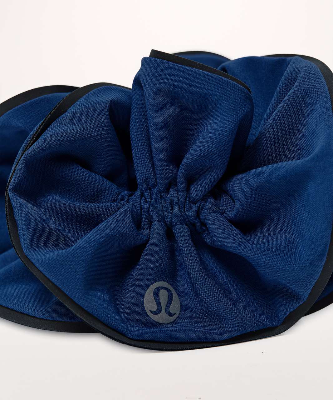 Lululemon Light Locks Scrunchie - Lux Indigo