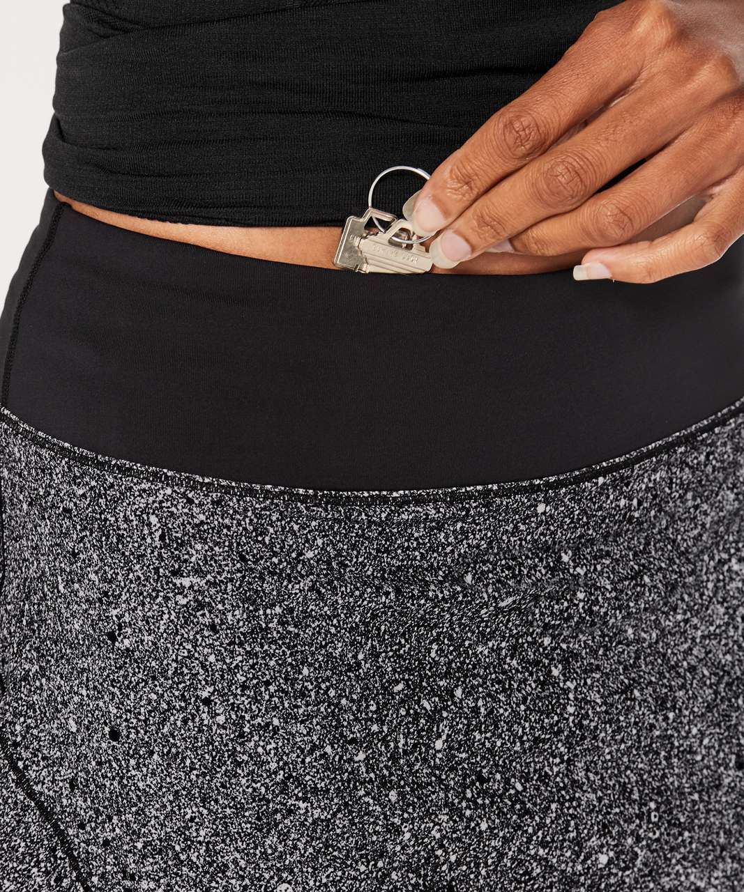 Lululemon Circuit Breaker Skirt II (Regular) (13") - Luminesce Splatter White Black / Black