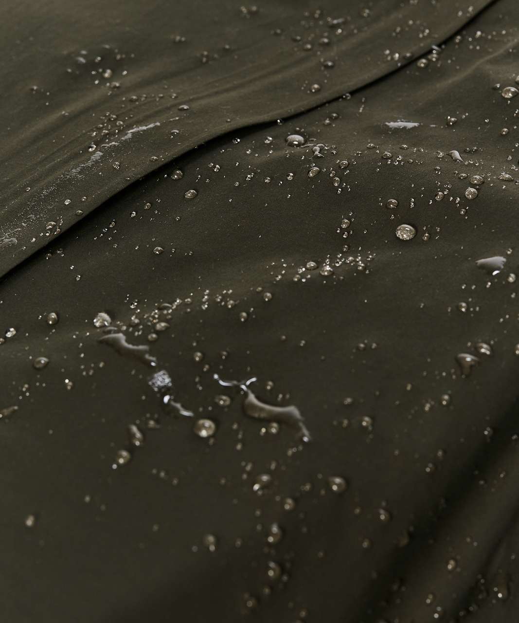 Lululemon Rain Haven Jacket *Insulated - Dark Olive
