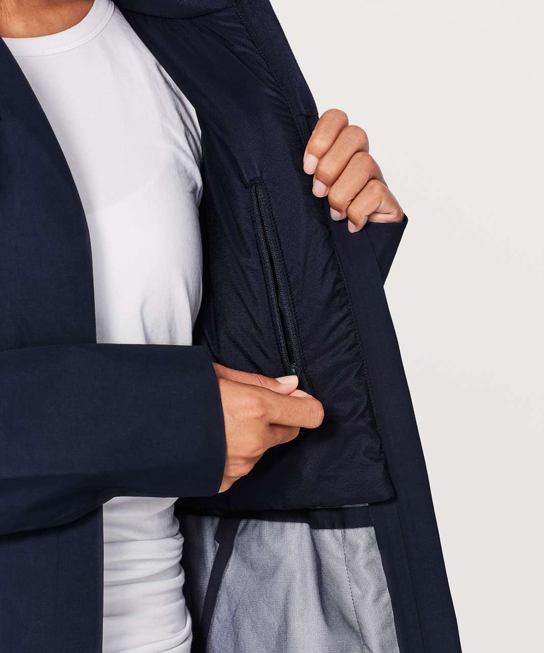 Lululemon Rain Haven Jacket *Insulated - Midnight Navy