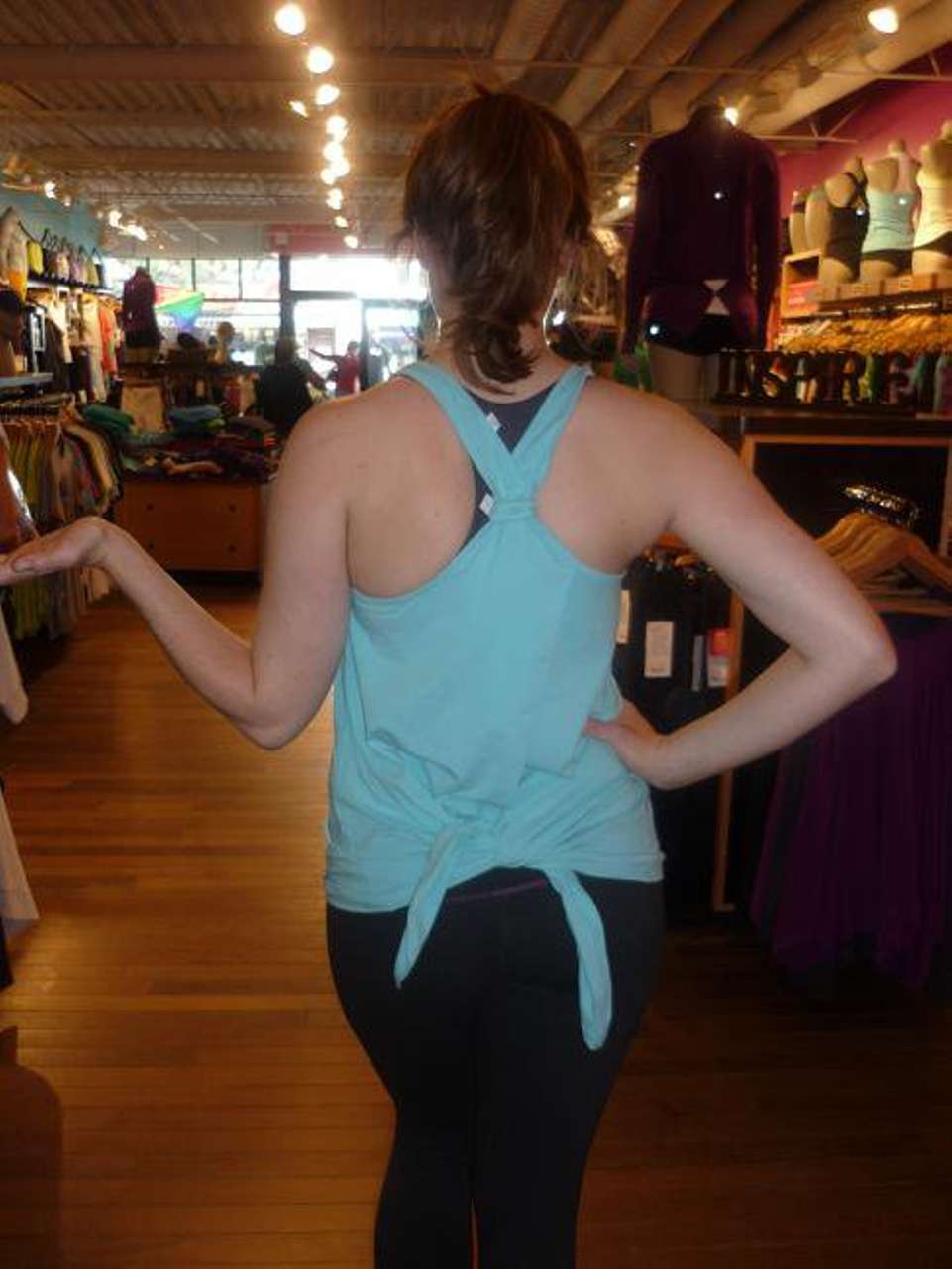 Lululemon Knotty Tank - Angel Blue