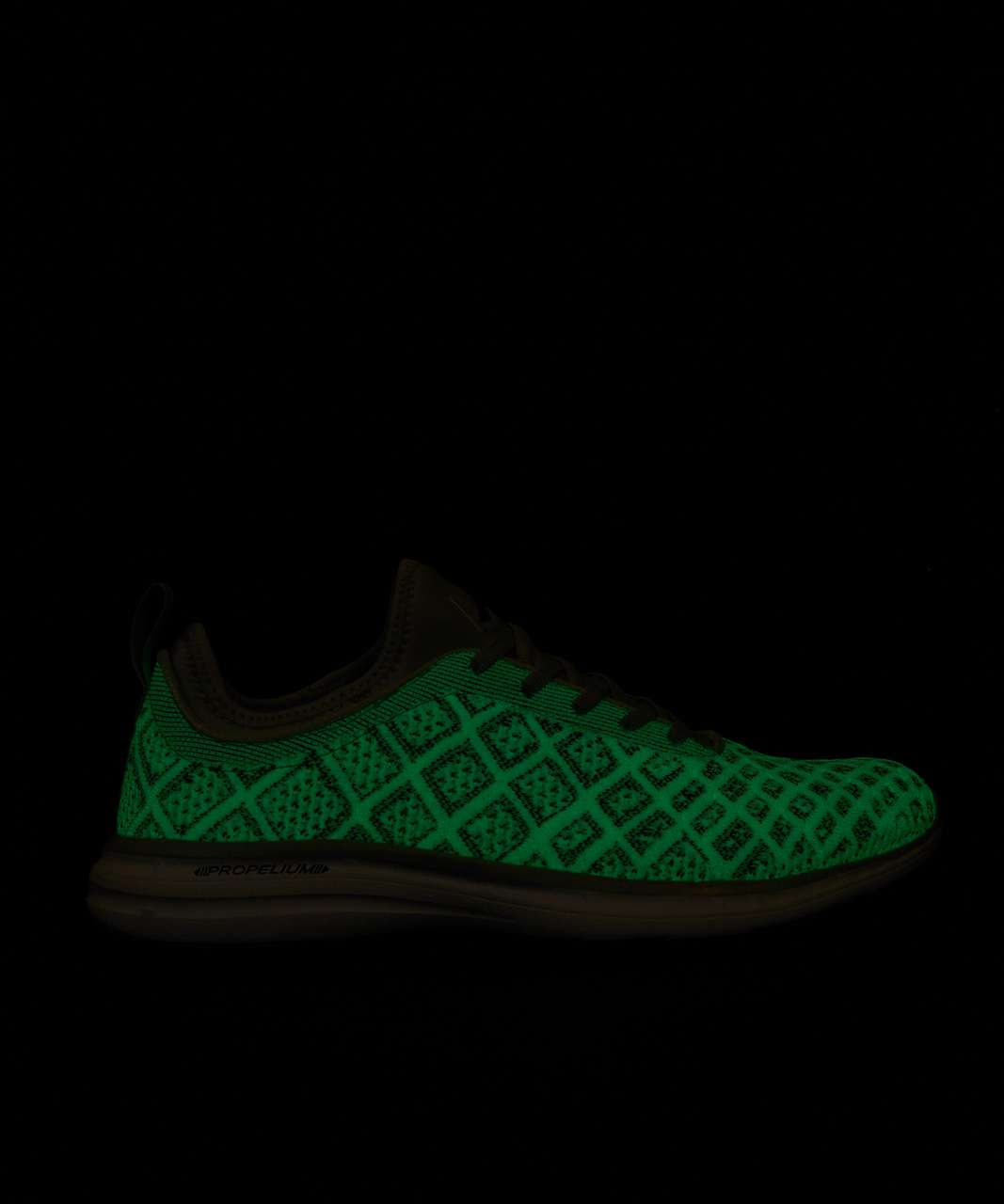 glow in the dark shoes womens