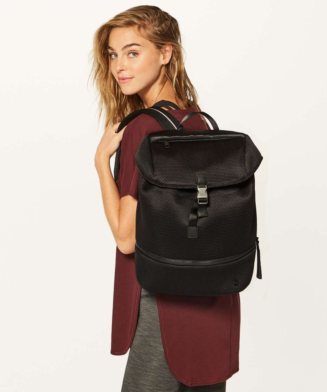 lululemon go lightly rucksack