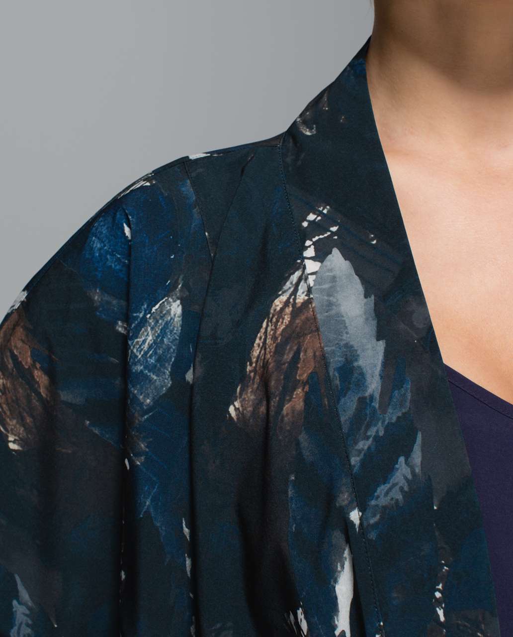 Lululemon Casbah Kimono - Painted Feathers Cashew Multi / Blue Denim