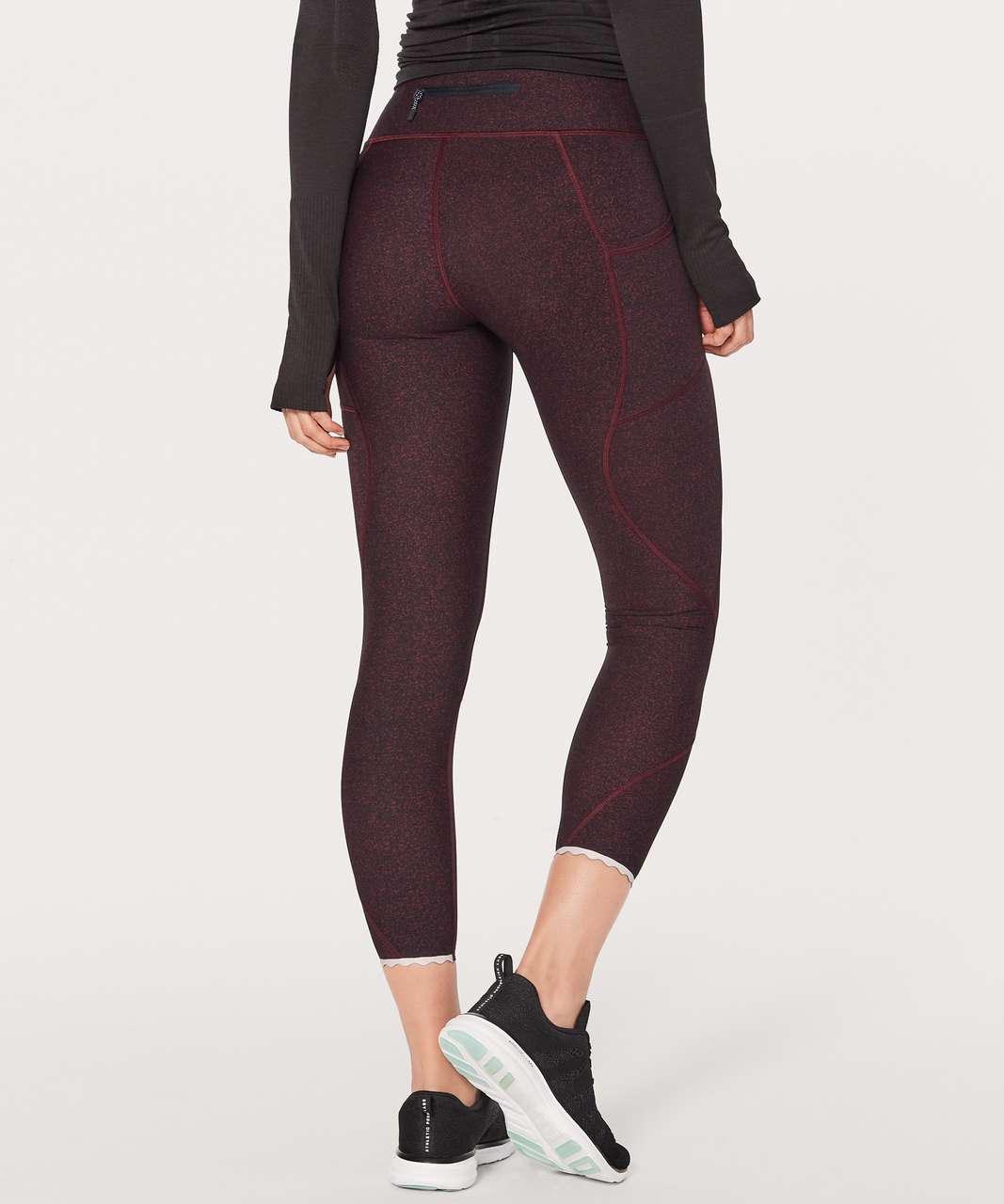 Lululemon Tight Stuff Scalloped & Reflective Tight // 6 // Cranberry NWT  Rare - Athletic apparel