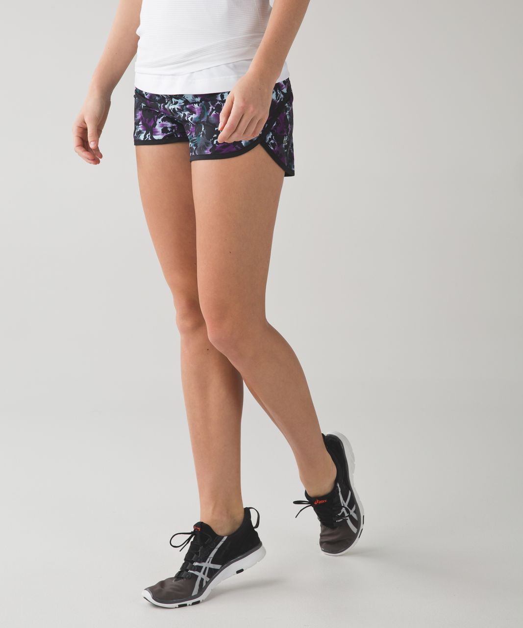 Lululemon Speed Short *4-way Stretch 2.5" - Biggie Fleur Sombre Caspian Blue Black / Black