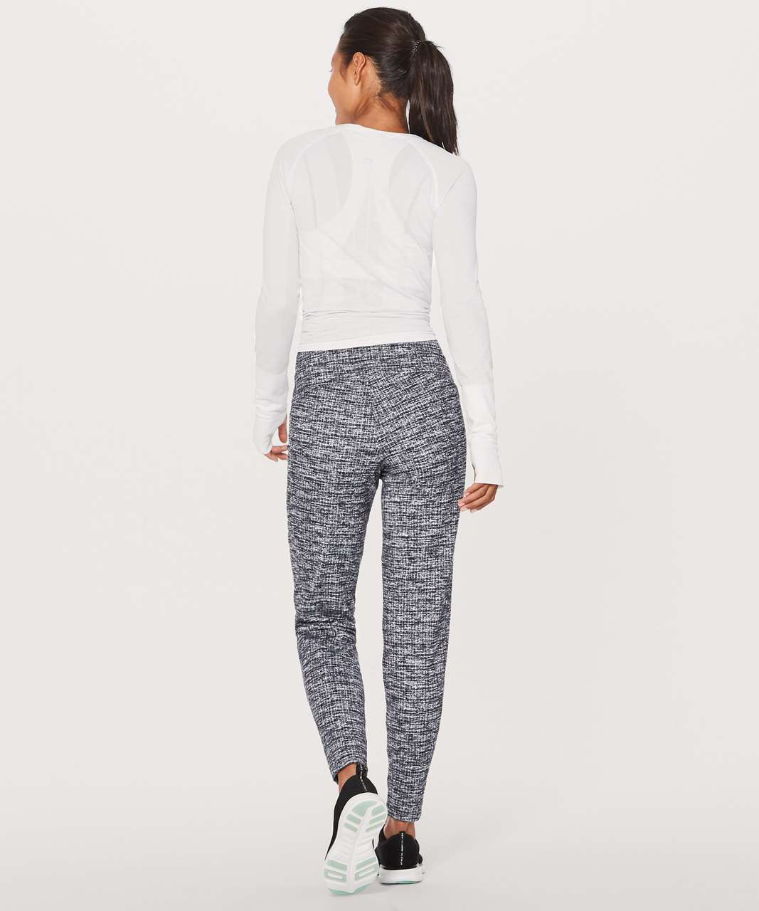 Lululemon Jet Pant Womens Size 4 Black White Jacquard Joggers